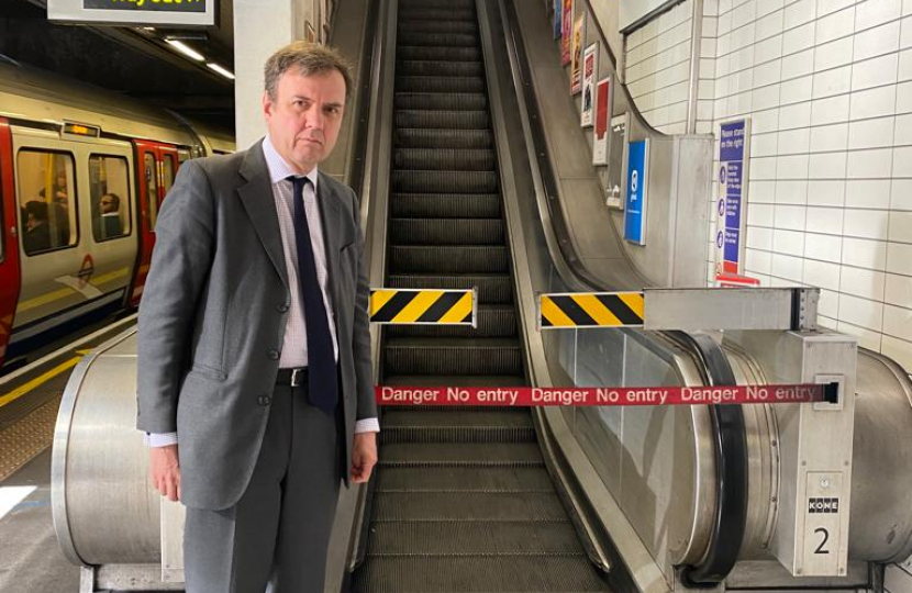 News Bulletin 629: Sloane Square escalator moving again!