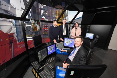 Greg Hands MP visiting Robert Gordon University (RGU) Energy Transition Institute